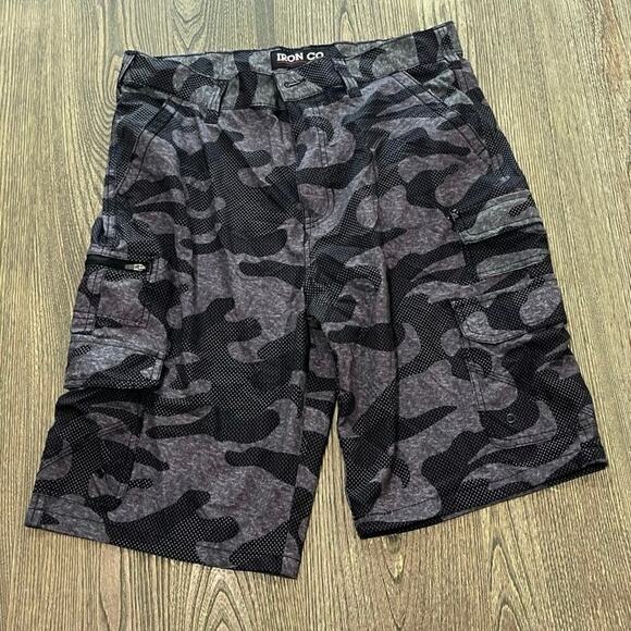 Iron Co Mens Performance Hybrid Cargo Shorts Camo Blackout Black Gray Size 32 - Picture 1 of 7